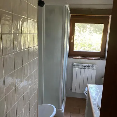 アパート Podere La Tona