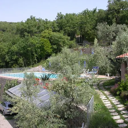 Podere La Tona * ガヴォッラーノ