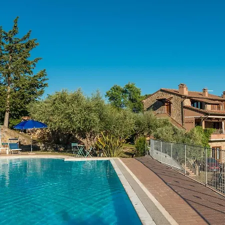 Podere La Tona アパート